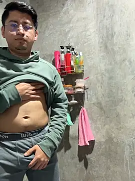 GoldenM95 online show from March 30, 2026, 7:21 am