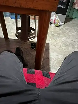 GoldenM95 online show from April 19, 2026, 8:48 am