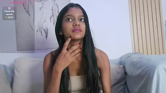 Snapshot of queen_adhara chatting on May 8, 2026, 12:42 pm queen adhara online show from May 8, 2026, 12:42 pm