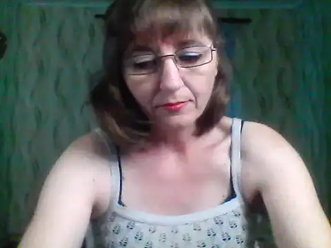 Snapshot of Alisaprice077 chatting on May 27, 2026, 11:17 am Alisaprice077 online show from May 27, 2026, 11:17 am