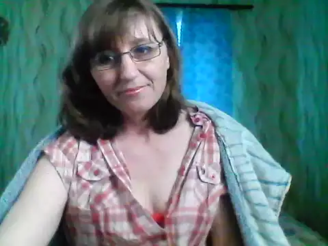 Snapshot of Alisaprice077 chatting on April 9, 2026, 8:31 am Alisaprice077 online show from April 9, 2026, 8:31 am
