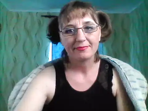 Snapshot of Alisaprice077 chatting on April 23, 2026, 12:51 pm Alisaprice077 online show from April 23, 2026, 12:51 pm