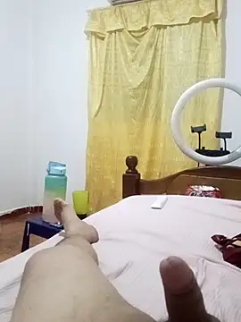 Tupapaciito online show from April 23, 2026, 4:52 am