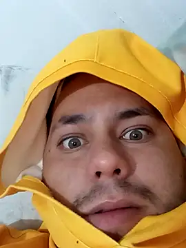 Tupapaciito online show from March 15, 2026, 6:09 am