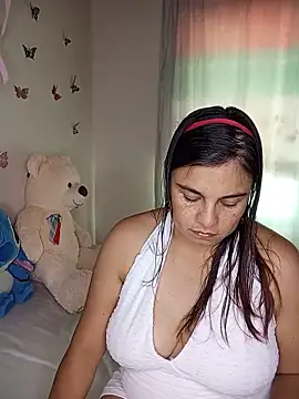 Snapshot of BettyBoo_w chatting on June 14, 2026, 5:14 pm BettyBoo w online show from June 14, 2026, 5:14 pm