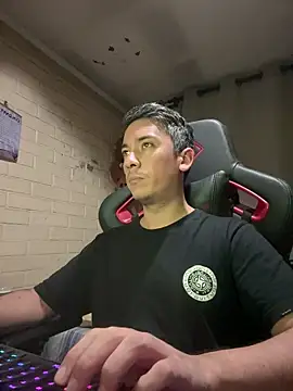 Cr1sXPorn online show from March 25, 2026, 12:55 am