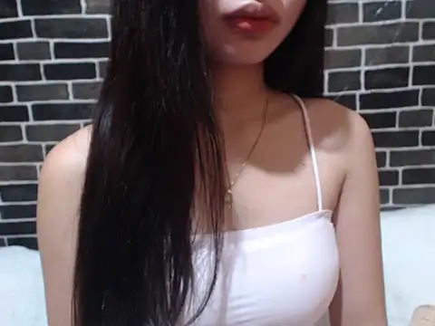 asian hotty1 online show from April 27, 2026, 11:58 pm
