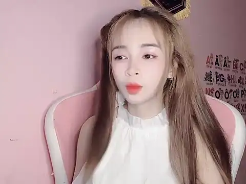 Odile068 online show from March 19, 2026, 3:56 pm