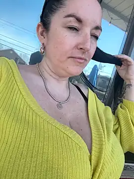 naturalboobsF online show from May 9, 2026, 7:17 pm