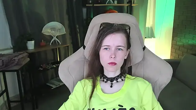 AriaGracen online show from March 31, 2026, 8:16 am