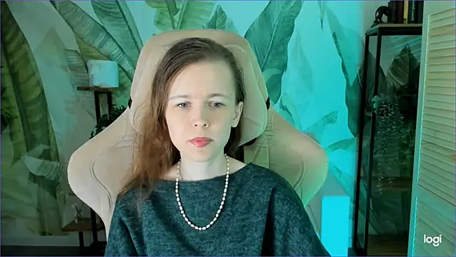 AriaGracen online show from April 17, 2026, 5:32 am