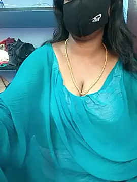 Snapshot of jothika45 chatting on March 16, 2026, 7:01 am jothika45 online show from March 16, 2026, 7:01 am