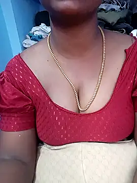 Snapshot of jothika45 chatting on March 19, 2026, 9:42 am jothika45 online show from March 19, 2026, 9:42 am