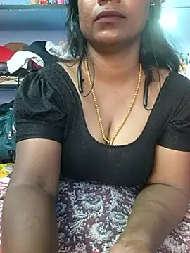 Snapshot of jothika45 chatting on March 15, 2026, 8:21 am jothika45 online show from March 15, 2026, 8:21 am