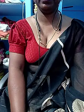 Snapshot of jothika45 chatting on April 29, 2026, 6:25 pm jothika45 online show from April 29, 2026, 6:25 pm