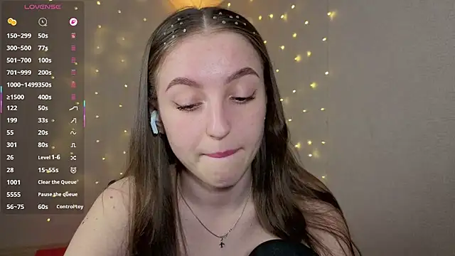 Sweet Pussy Girl online show from April 22, 2026, 1:29 pm