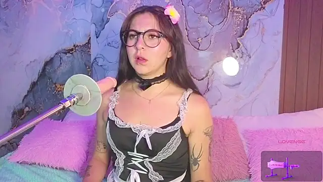 abbycandhy online show from April 19, 2026, 8:22 pm