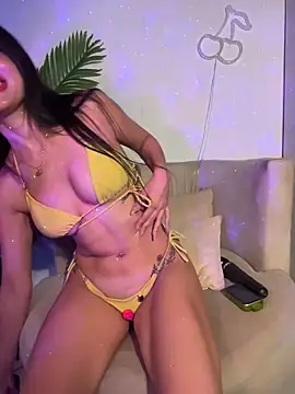 MiaFoxie  online show from March 11, 2026, 3:28 pm