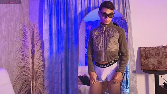 davis saint online show from April 13, 2026, 11:25 am