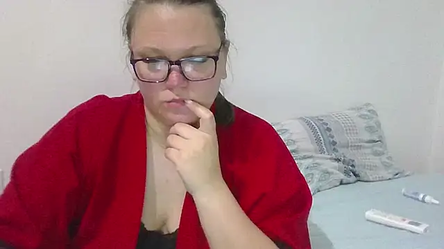 Snapshot of MuseChic_Wild chatting on April 10, 2026, 11:23 pm MuseChic Wild online show from April 10, 2026, 11:23 pm
