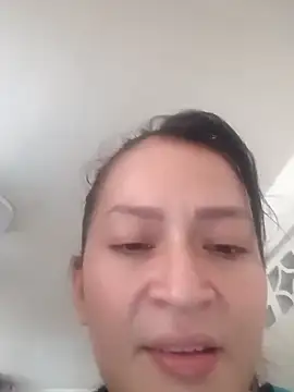 Dr Edna naughty online show from May 3, 2026, 9:40 pm