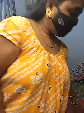 Snapshot of Tanvi_My_Girl chatting on July 1, 2026, 2:39 pm Tanvi My Girl online show from July 1, 2026, 2:39 pm