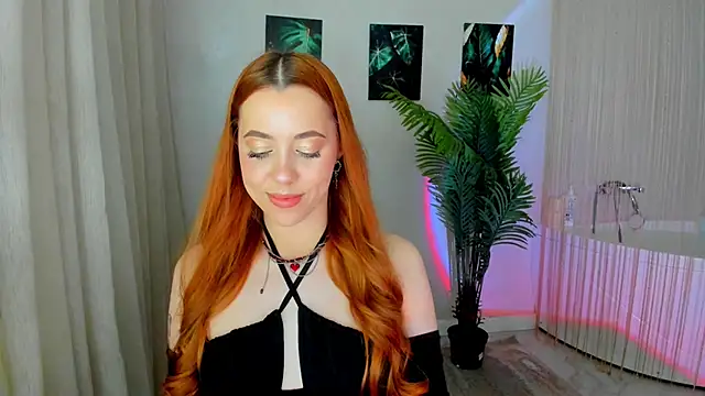 BloomAndFun online show from May 11, 2026, 7:33 pm