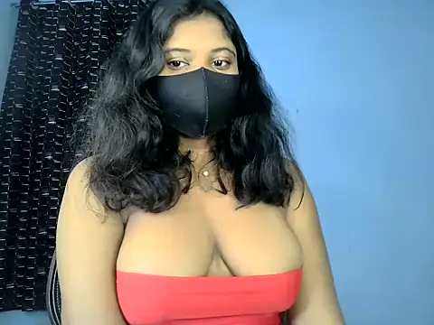 KASHISH SINGH  online show from May 11, 2026, 1:12 pm