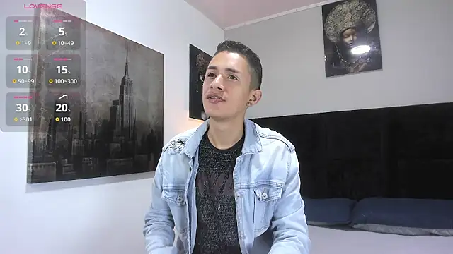 Snapshot of _Alan_Walker_1 chatting on June 20, 2026, 4:01 pm Alan Walker 1 online show from June 20, 2026, 4:01 pm