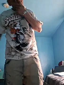 Snapshot of Brandon23xxxgb chatting on April 25, 2026, 2:25 pm Brandon23xxxgb online show from April 25, 2026, 2:25 pm