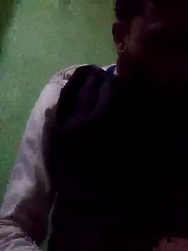 Snapshot of Cn72018 chatting on March 15, 2026, 10:39 pm Cn72018 online show from March 15, 2026, 10:39 pm