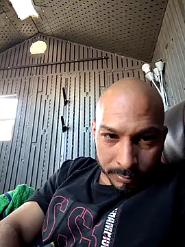 Snapshot of 2smooth91 chatting on March 13, 2026, 11:43 pm 2smooth91 online show from March 13, 2026, 11:43 pm