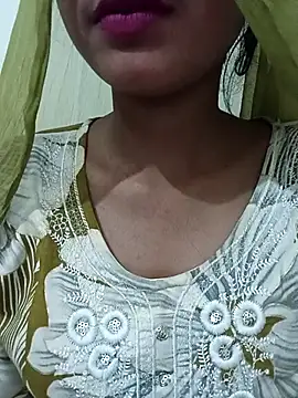 Snapshot of Barbie_Aasnoor chatting on March 14, 2026, 4:07 am Barbie Aasnoor online show from March 14, 2026, 4:07 am