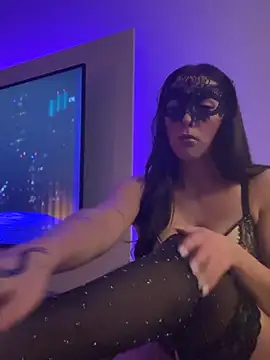 Snapshot of LunaValentina1 chatting on March 25, 2026, 12:00 am LunaValentina1 online show from March 25, 2026, 12:00 am