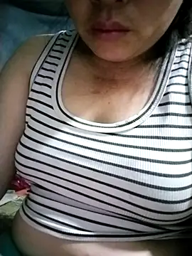 Min-in online show from April 14, 2026, 10:15 pm