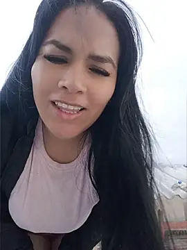Snapshot of Karla__Morrison chatting on June 1, 2026, 10:53 pm Karla Morrison online show from June 1, 2026, 10:53 pm