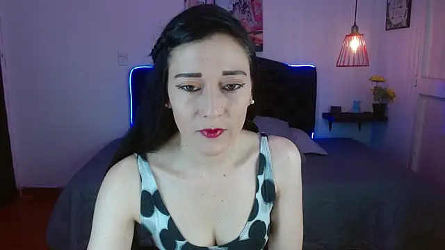Mylu xx online show from May 22, 2026, 1:31 pm
