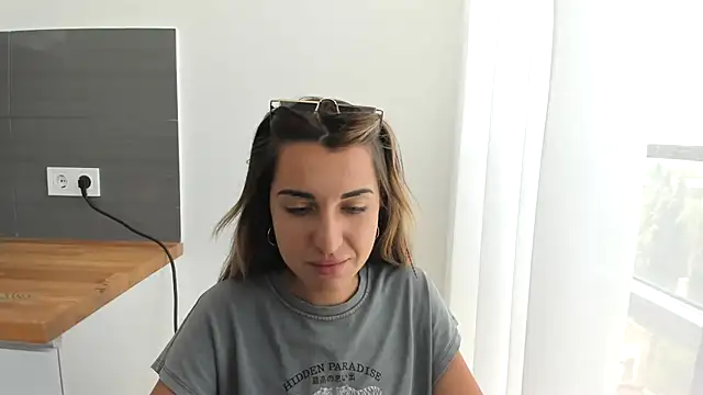 summmmersky1 online show from June 23, 2026, 12:36 pm