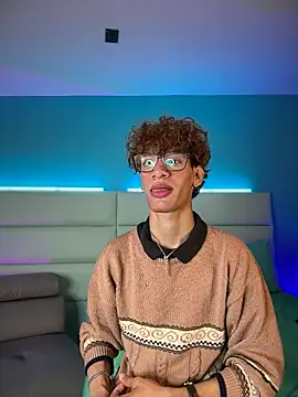 Snapshot of willturneer chatting on July 12, 2026, 4:46 am willturneer online show from July 12, 2026, 4:46 am