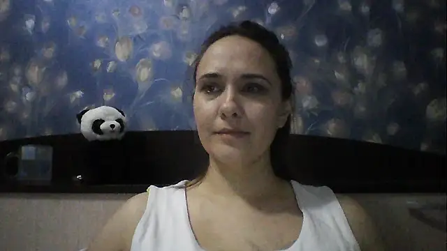Snapshot of Alisa07qw chatting on March 29, 2026, 1:02 pm Alisa07qw online show from March 29, 2026, 1:02 pm
