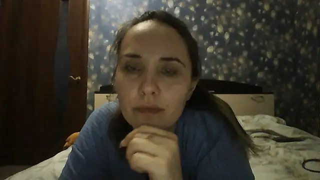Snapshot of Alisa07qw chatting on April 9, 2026, 2:34 pm Alisa07qw online show from April 9, 2026, 2:34 pm