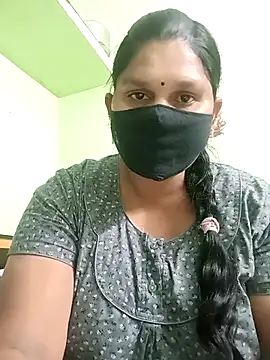 Snapshot of telugutanuja_ chatting on April 15, 2026, 5:17 pm telugutanuja online show from April 15, 2026, 5:17 pm