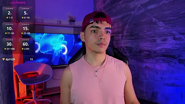 NicoKinggs  online show from March 30, 2026, 1:12 pm