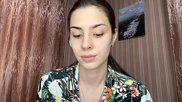 AylaLust online show from April 18, 2026, 11:23 am