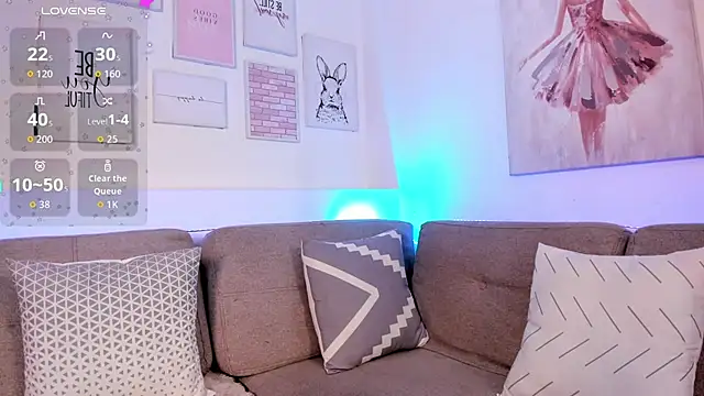 Snapshot of Zoey_monroe chatting on July 14, 2026, 1:28 pm Zoey monroe online show from July 14, 2026, 1:28 pm