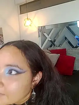 Liily Foxxy online show from April 2, 2026, 10:44 am