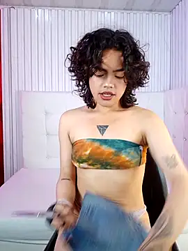 Kittylatina  online show from March 18, 2026, 7:11 am