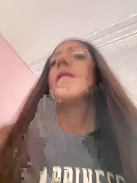 Snapshot of Electra_Pinkk chatting on May 1, 2026, 1:49 pm Electra Pinkk online show from May 1, 2026, 1:49 pm
