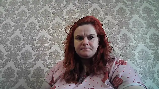 DollyGersonn online show from April 26, 2026, 8:44 am