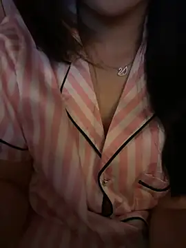 Snapshot of Cum-withyou chatting on May 14, 2026, 5:43 pm Cum-withyou online show from May 14, 2026, 5:43 pm